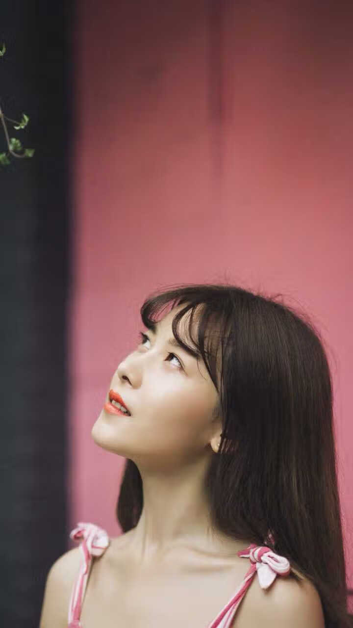 “巅峰直线：燃爆全场的极速冲刺”，巅峰至极啥意思